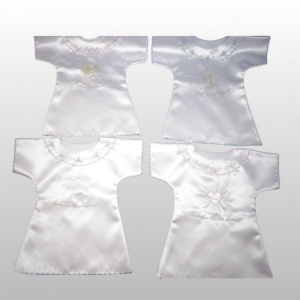 SZATKA DO CHRZTU -KOSZULKA DUŻA ATŁAS PEŁNY HAFT