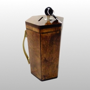 SKARBONKA DREWNIANA - SZEŚCIOKĄTNA 10,5 / 21,5cm - CIEMNY BRĄZ