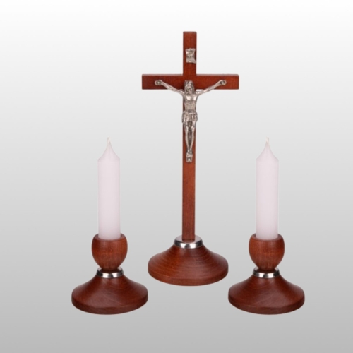 ZESTAW KOLĘDOWY DREWNIANY, KRZYŻ + LICHTARZE + ŚWIECE, kolor BRĄZ, wys.20cm