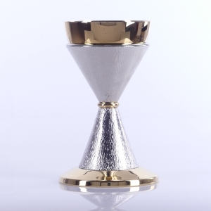 KIELICH POZŁACANY WYS. 19,5 CM