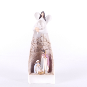 SZOPKA ŚWIECĄCA "ANIOŁ MIASTO", 19,5cm