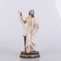 FIGURKA JEZUS ZMARTWYCHWSTAŁY, BIAŁE SZATY 28 CM