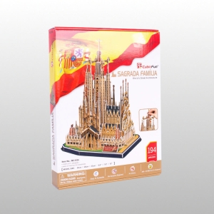 PUZZLE 3D - SAGRADA FAMILIA W BARCELONIE