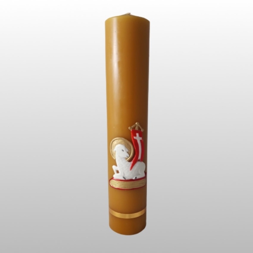 ŚWIECA WOSK 1.0 KG 33/6.5CM APLIKACJA BARANEK NA KSIĘDZE + NAKLEJKA OPASKA ZŁOTA