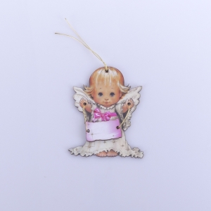 ANIOŁEK DREWNIANY Z TABLICZKĄ WYS. 11,5 CM - KREMOWO/RÓŻOWY
