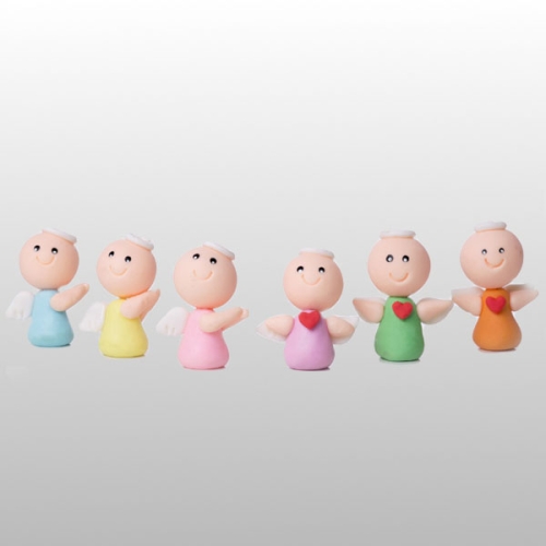 FIGURKA ANIOŁEK Z SERCEM MIX KOLOR MODELINA 5CM 