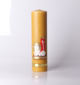 ŚWIECA WOSK 1.6 CZYSTA 32/8.5cm APLIKACJA BARANEK NA KSIĘDZE + NAKLEJKA OPASKA ZŁOTA
