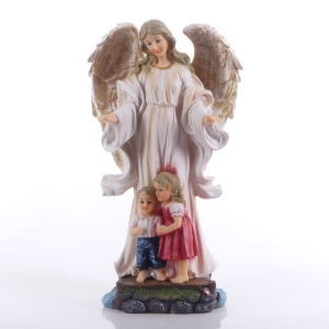 FIGURKA ANIOŁ STRÓZ Z DZIEĆMI 30,5CM