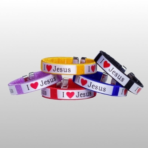 BRANSOLETKA MATERIAŁOWA "I LOVE JESUS" MIX KOLOR